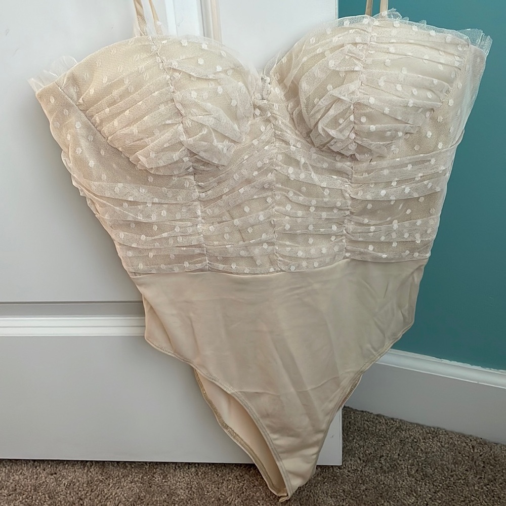 Forever 21 lace body suit